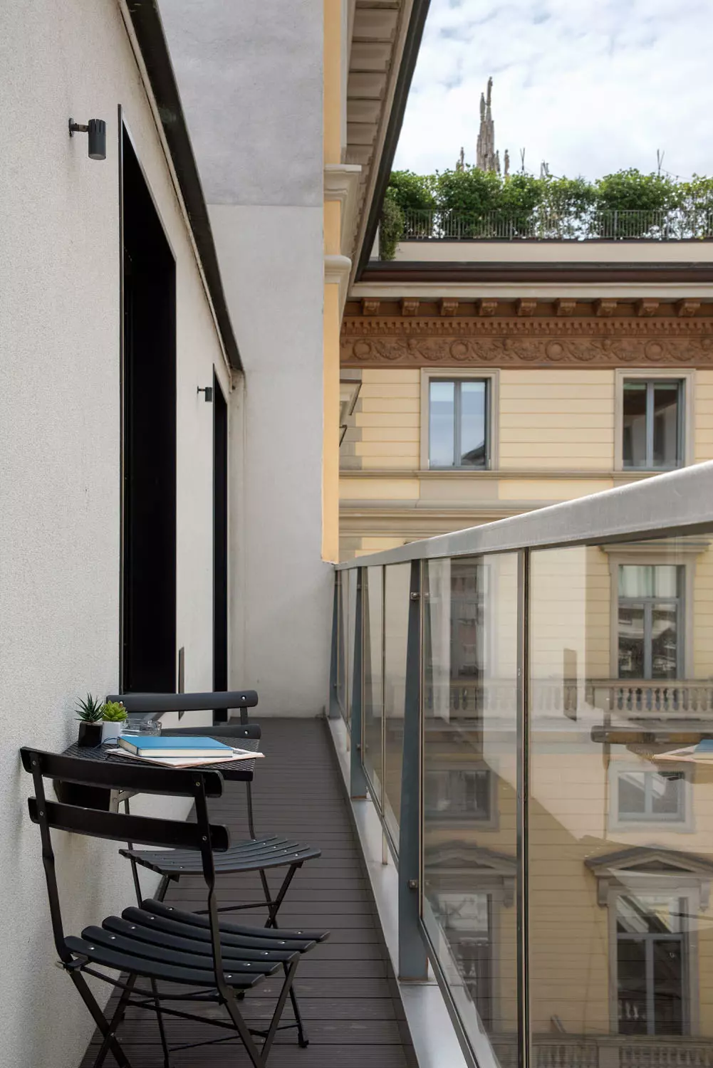5.1 Balcony