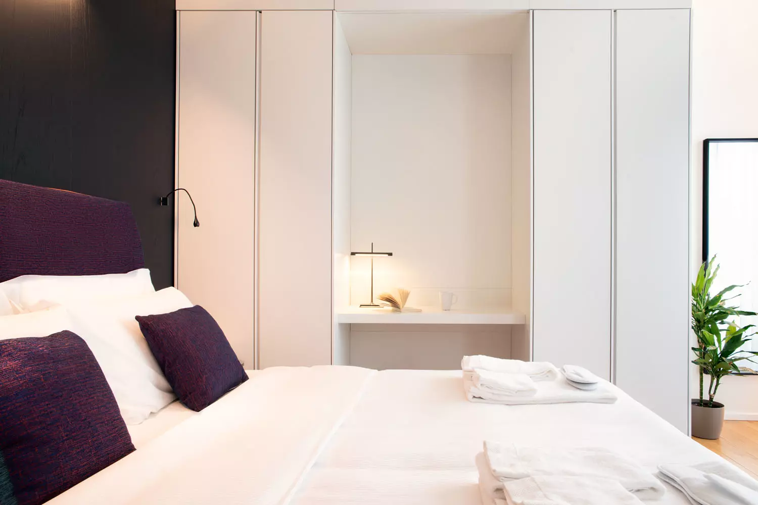 5.1 Bed