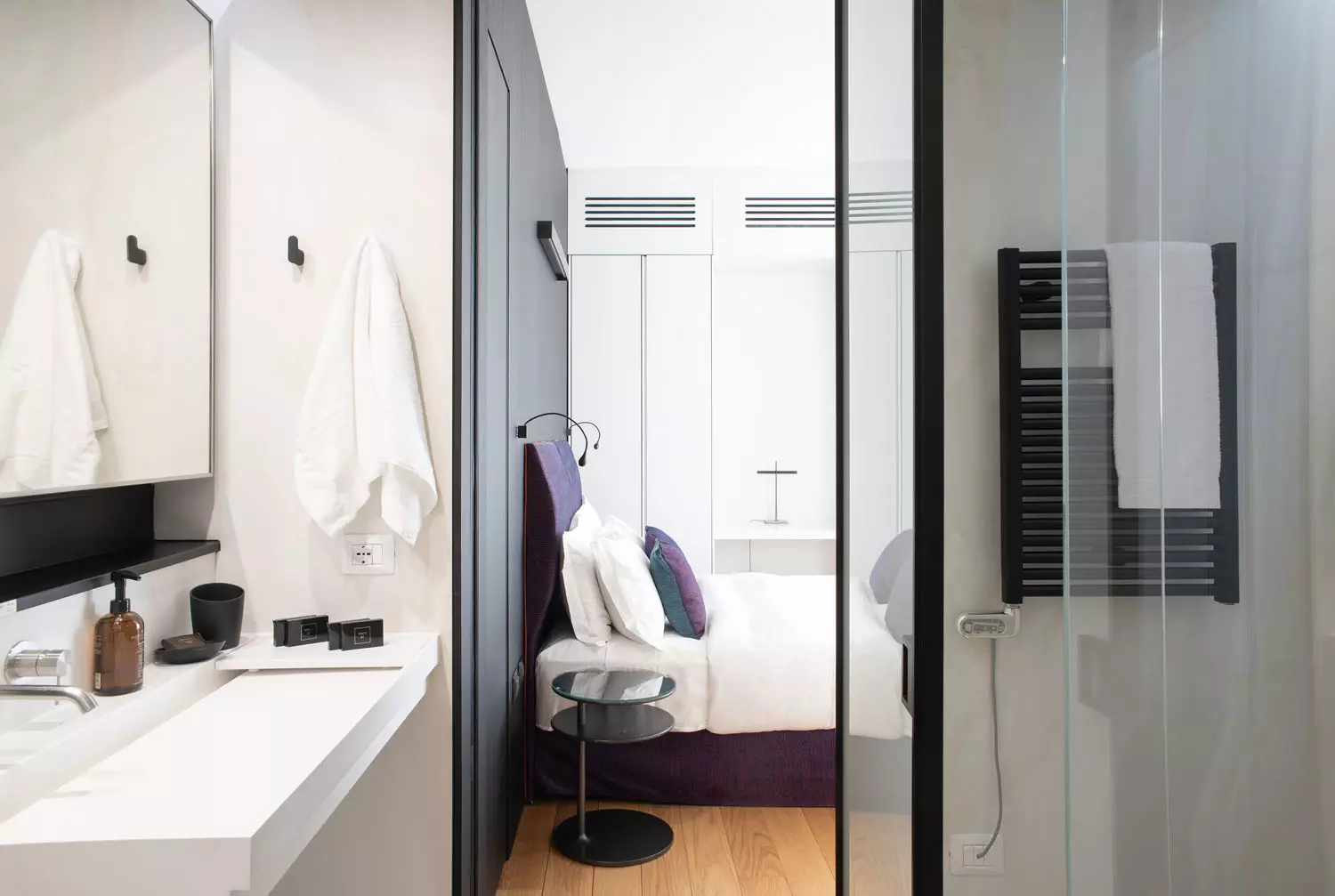 5.1 Bedroom